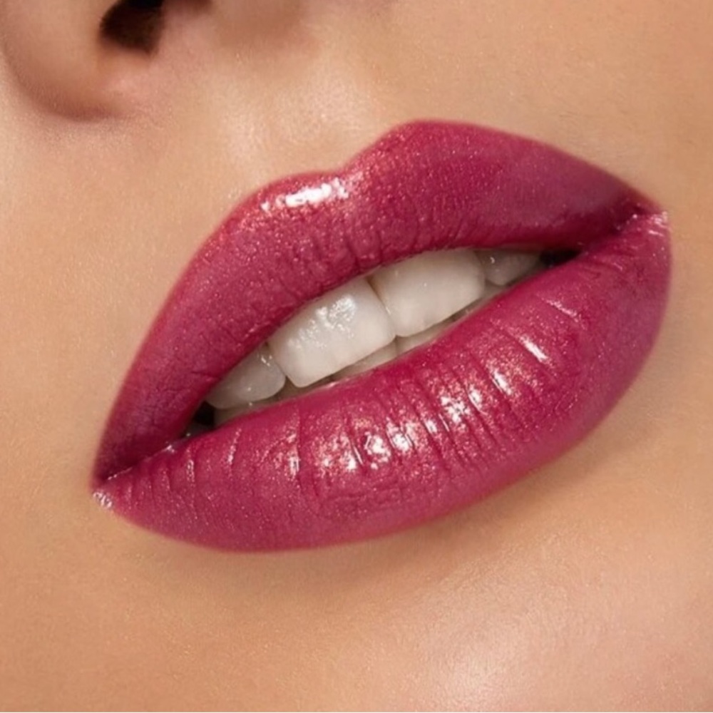SHEGLAM Good Luck Shimmer Berry Pink Lip Gloss 👄